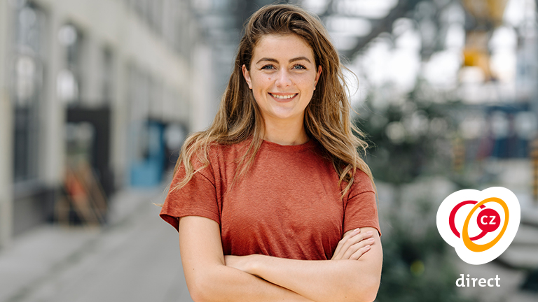 Woman with arms folded